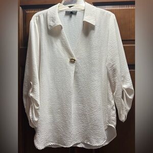 Classic Women’s XL Fred David Ivory Crinkle Blouse